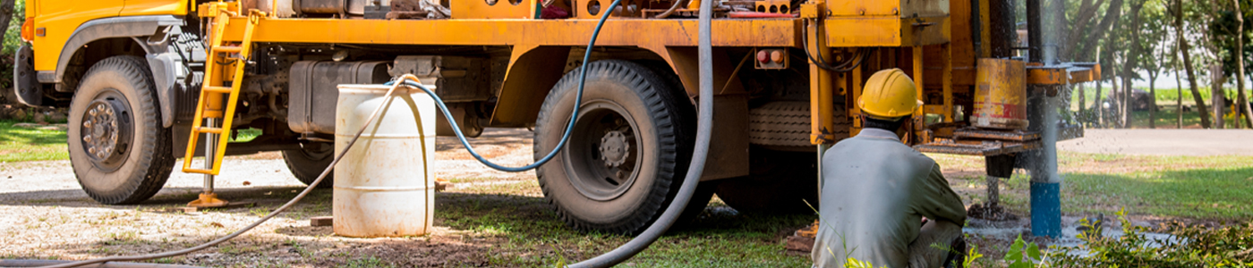 Residential truck with hose